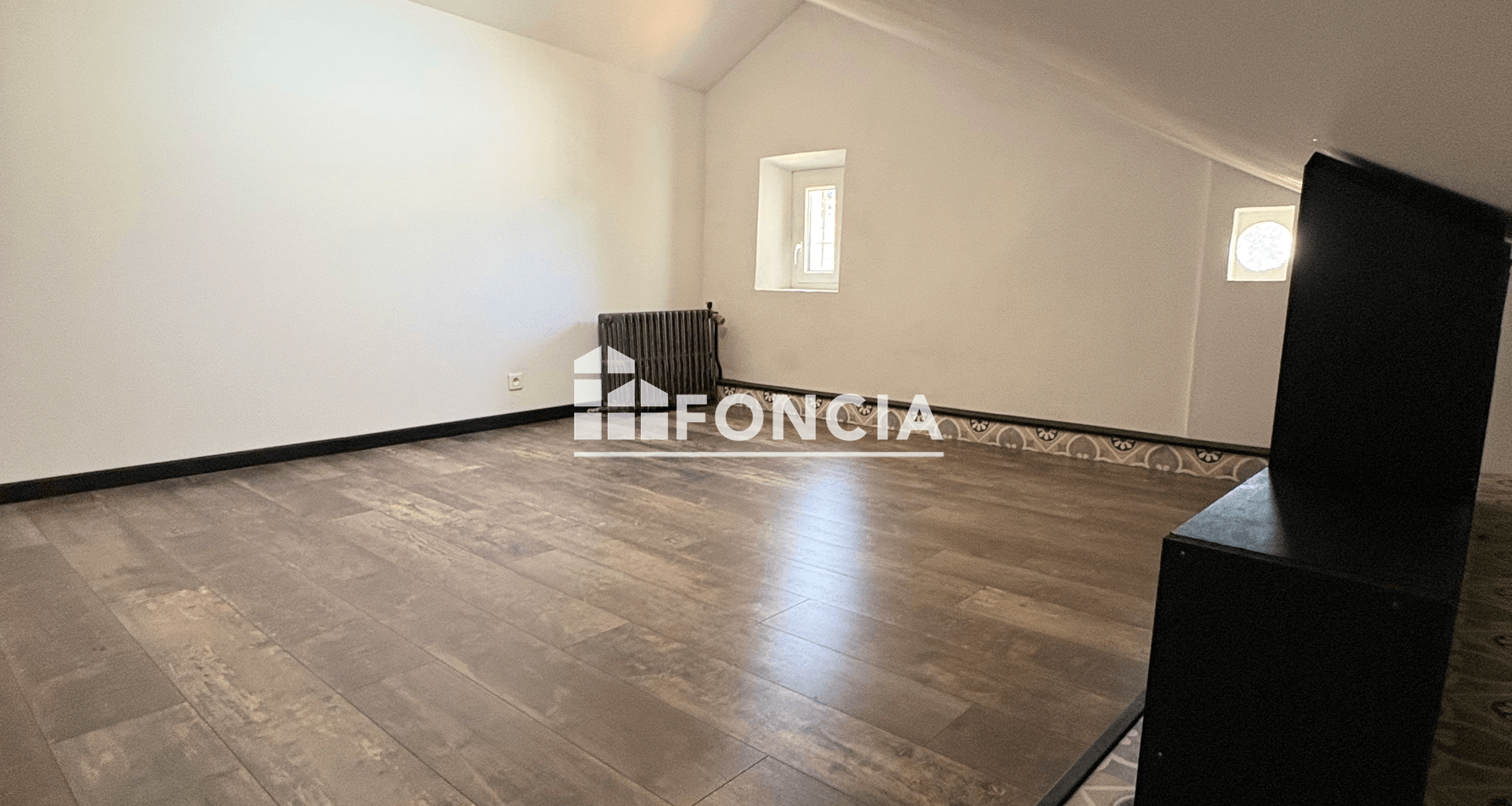 Maison 5 pièces (196 m²) à vendre - Roquevaire (13360)