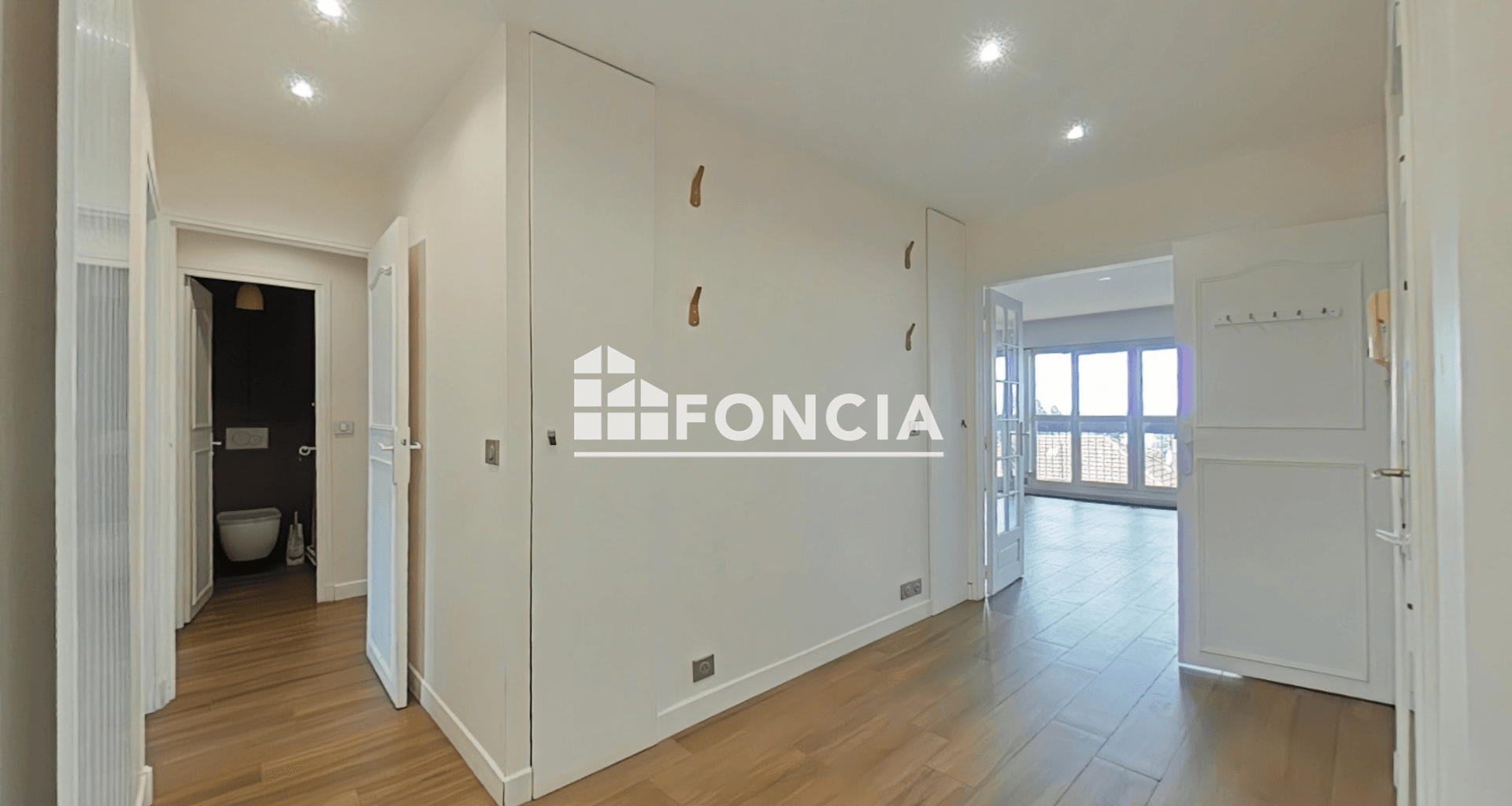 Appartement 5 pièces (107.34 m²) à louer - Le Raincy (93340)