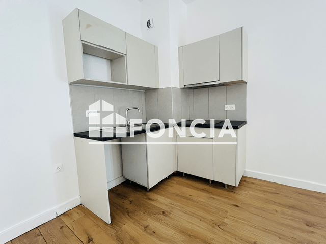 Appartement 2 pièces (42.8 m²) à louer - Toulon (83000)