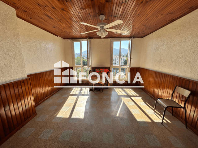 Appartement 4 pièces (64 m²) à louer - Marseille 9ᵉ (13009)