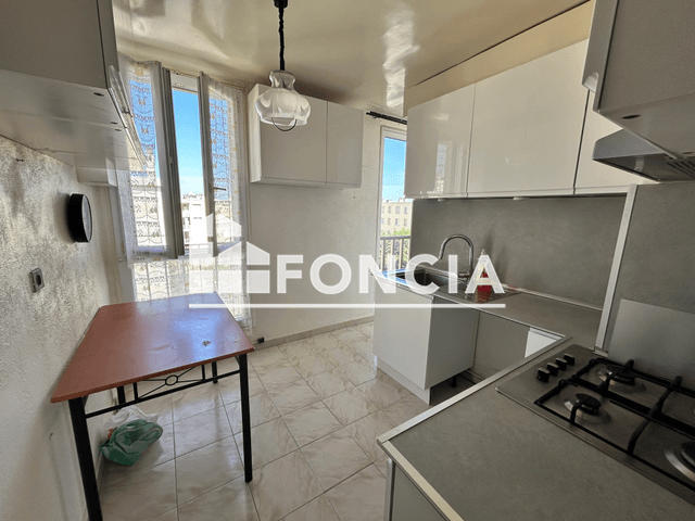 Appartement 4 pièces (64 m²) à louer - Marseille 9ᵉ (13009)