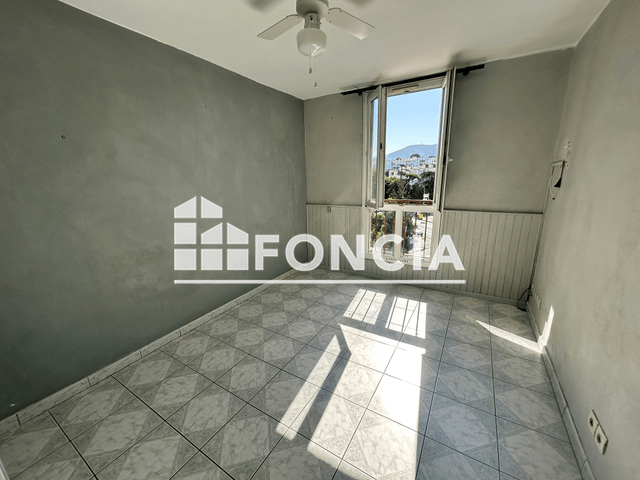 Appartement 4 pièces (64 m²) à louer - Marseille 9ᵉ (13009)