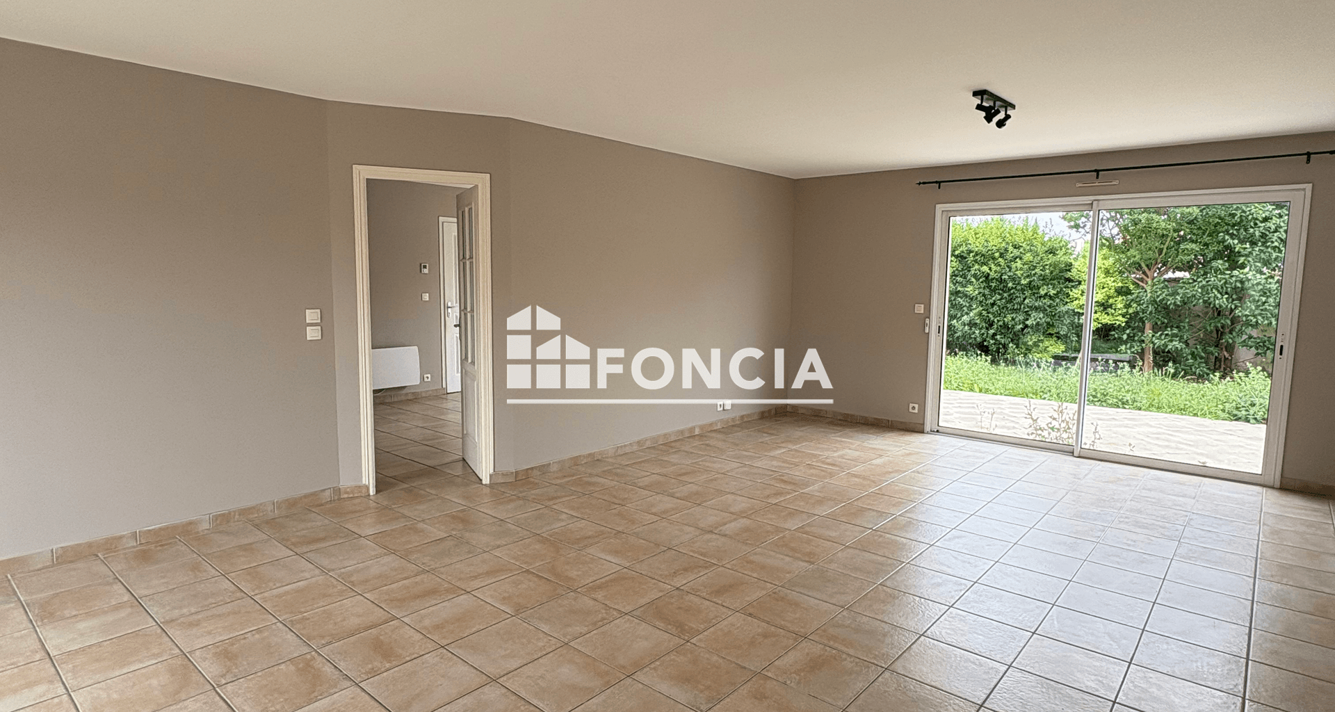 Maison 4 pièces (120 m²) à louer - Niort (79000)
