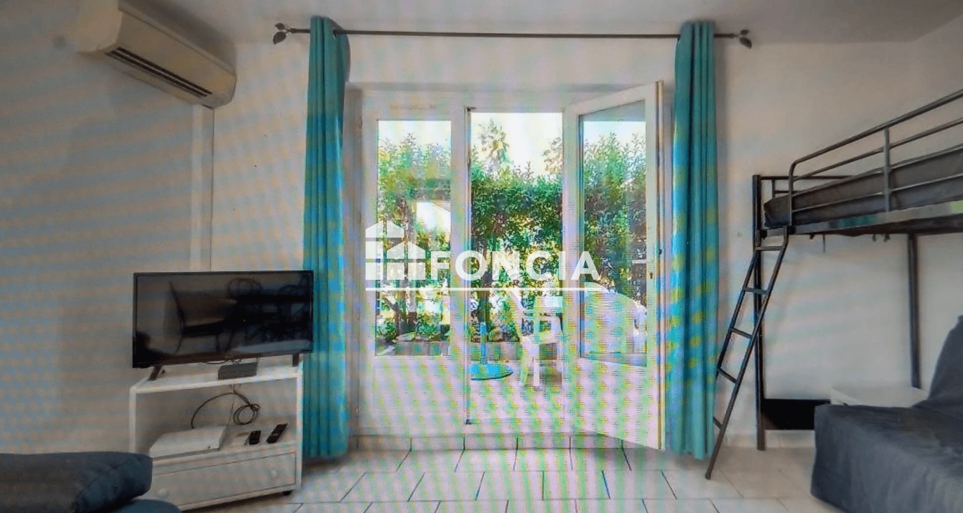 Studio (31.23 m²) à vendre - Saint-raphaël (83700)