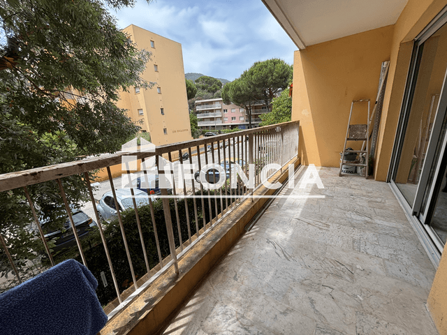 Studio meublé (24.74 m²) à louer - Mandelieu (06210)