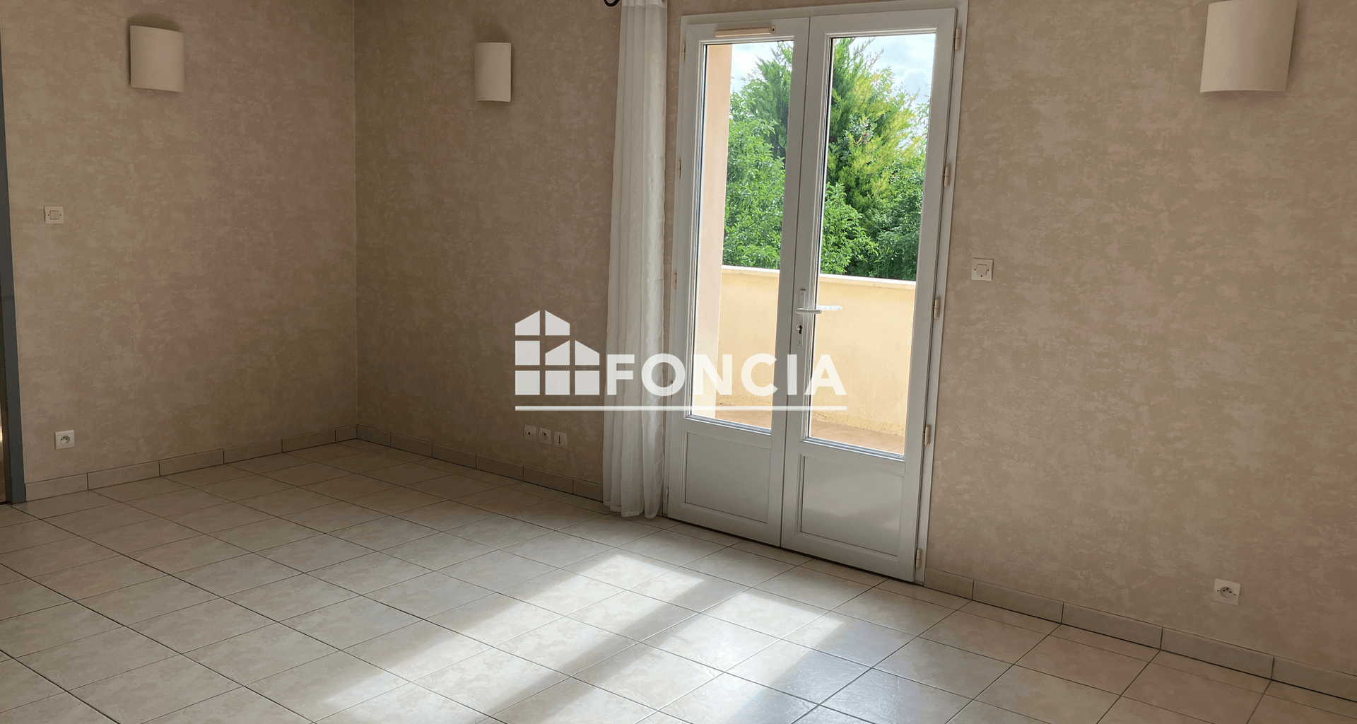 Maison 3 pièces (67.89 m²) à vendre - Châteauneuf-sur-charente (16120)