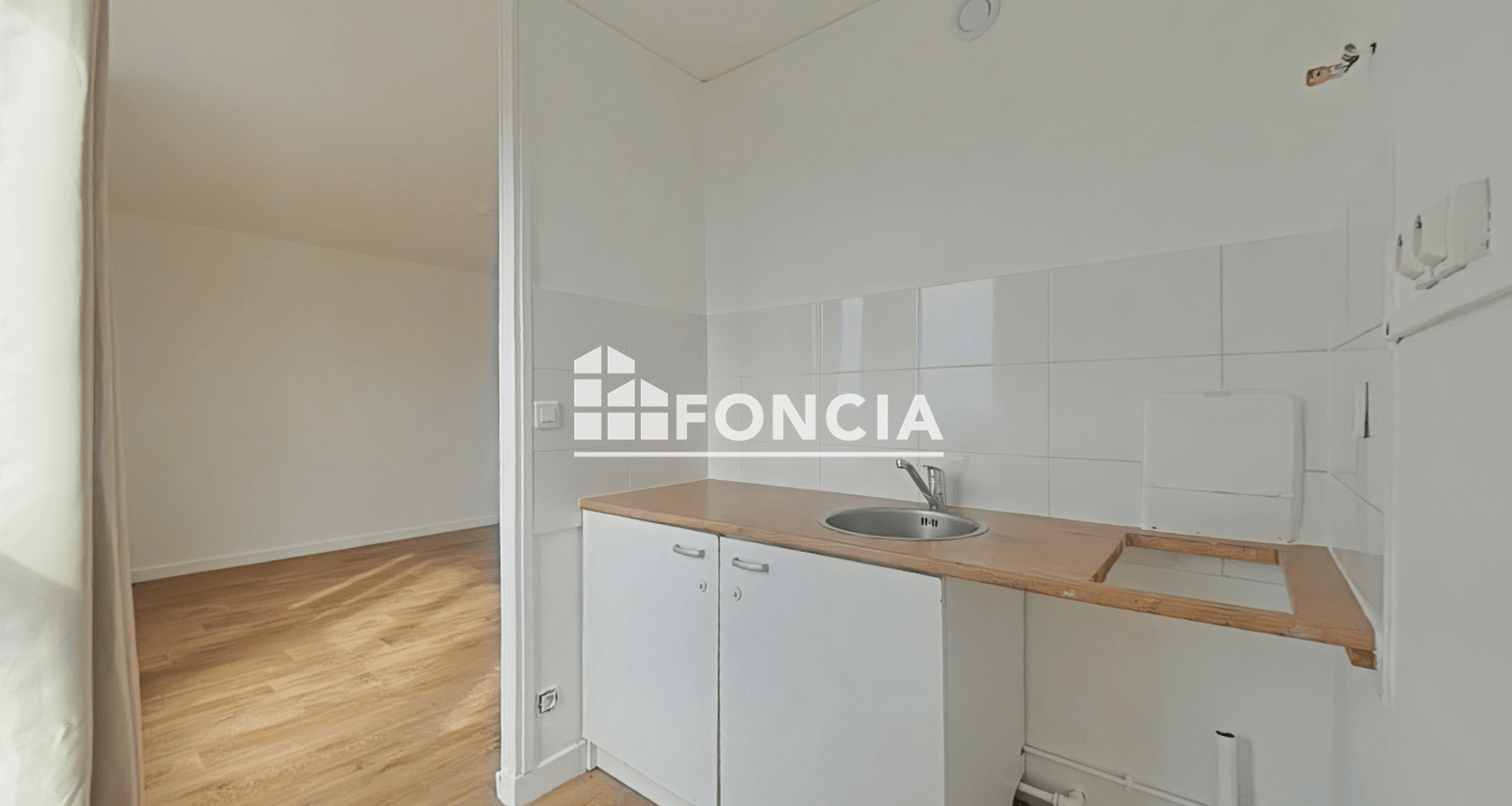 Studio (27.48 m²) à louer - Rosny-sous-bois (93110)