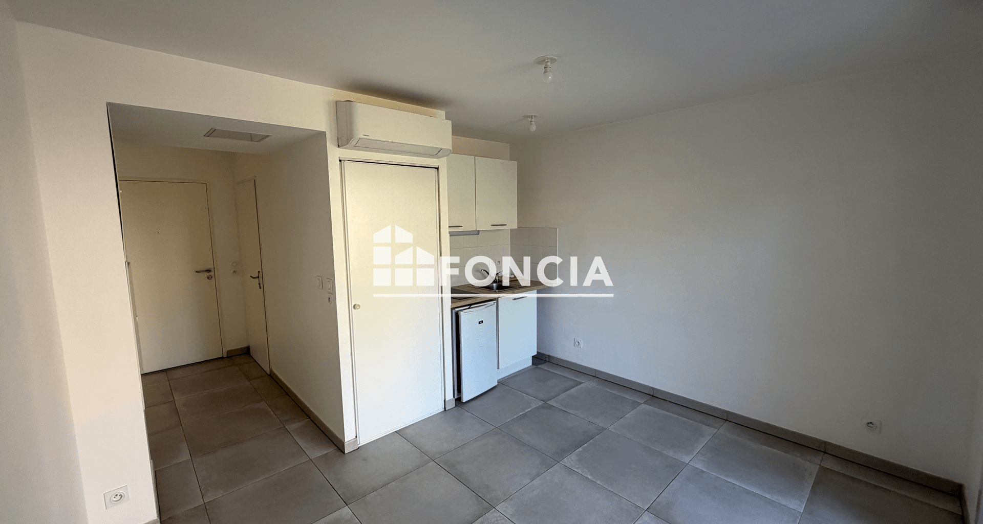 Studio (20 m²) à vendre - Bormes-les-mimosas (83230)