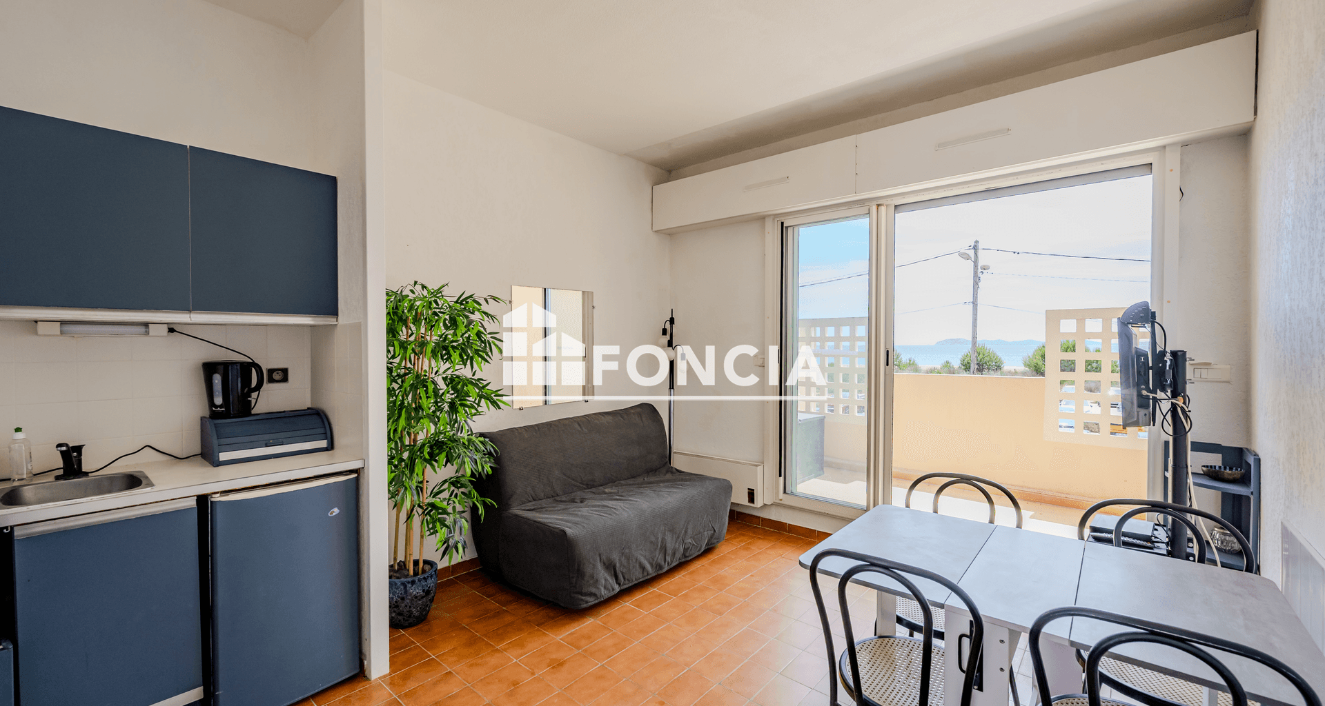 Studio (19 m²) à vendre - Hyères (83400)