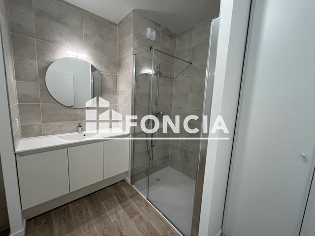 Appartement 3 pièces (65.87 m²) à louer - Laval (53000)