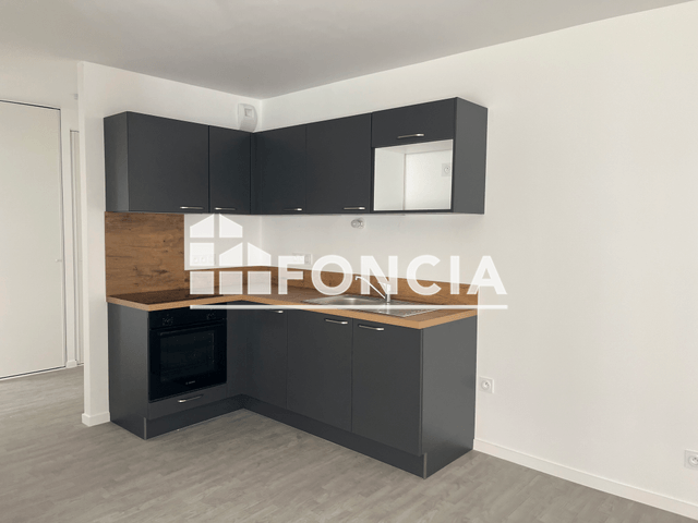 Appartement 3 pièces (69.01 m²) à louer - Laval (53000)