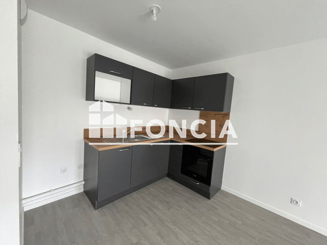 Appartement 2 pièces (40.2 m²) à louer - Laval (53000)