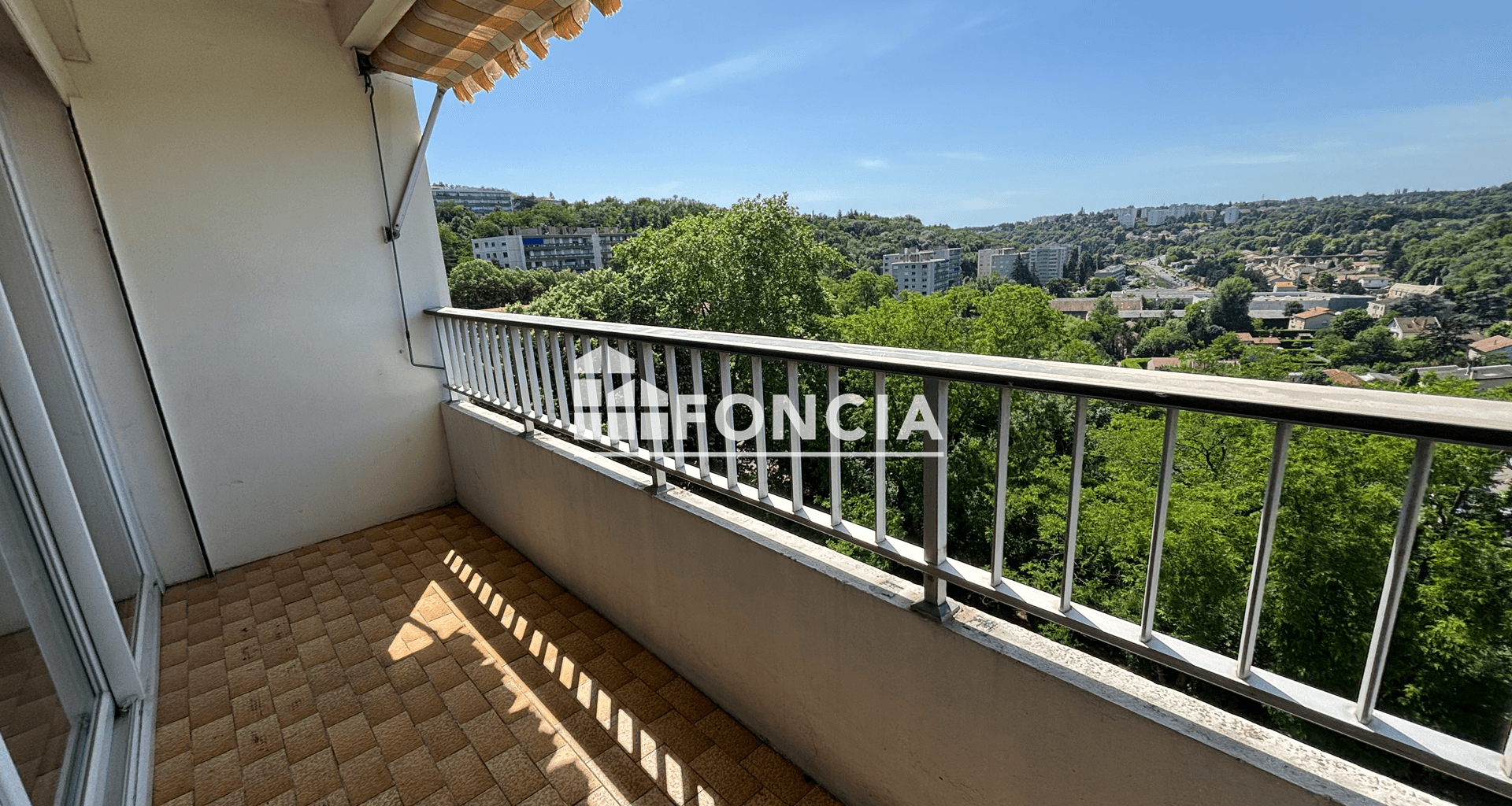 Appartement 3 pièces (70.92 m²) à louer - Sainte-foy-lès-lyon (69110)