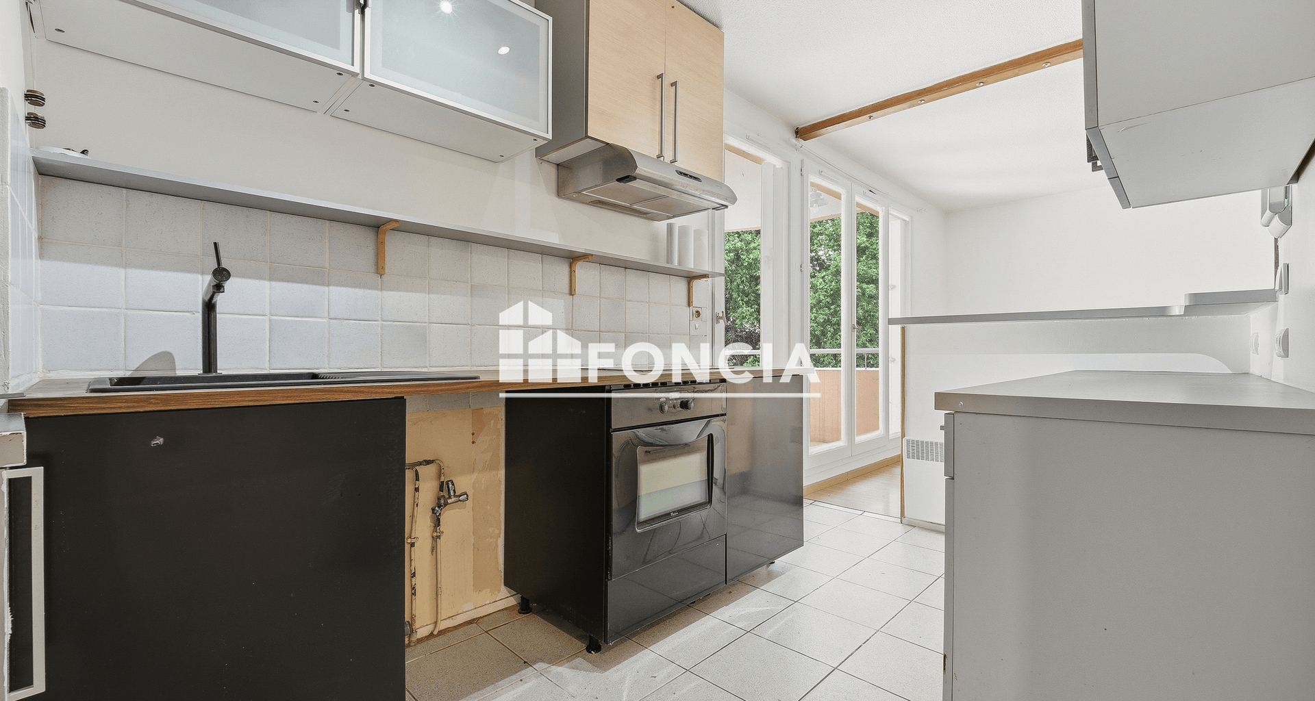 Appartement 4 pièces (75.78 m²) à vendre - Saint-laurent-du-var (06700)