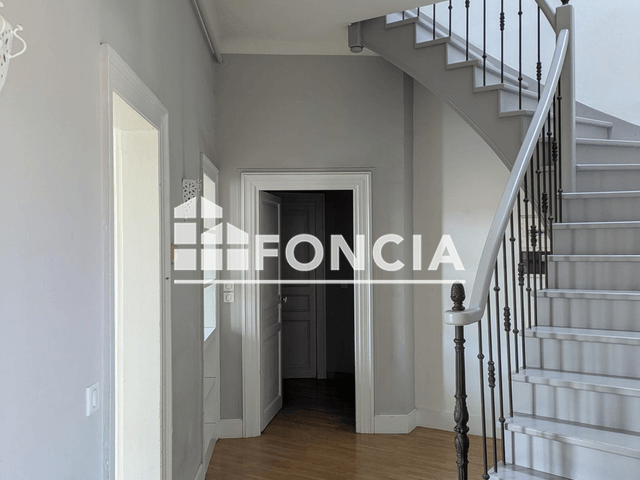 Appartement 4 pièces (132.16 m²) à louer - Montpellier (34000)