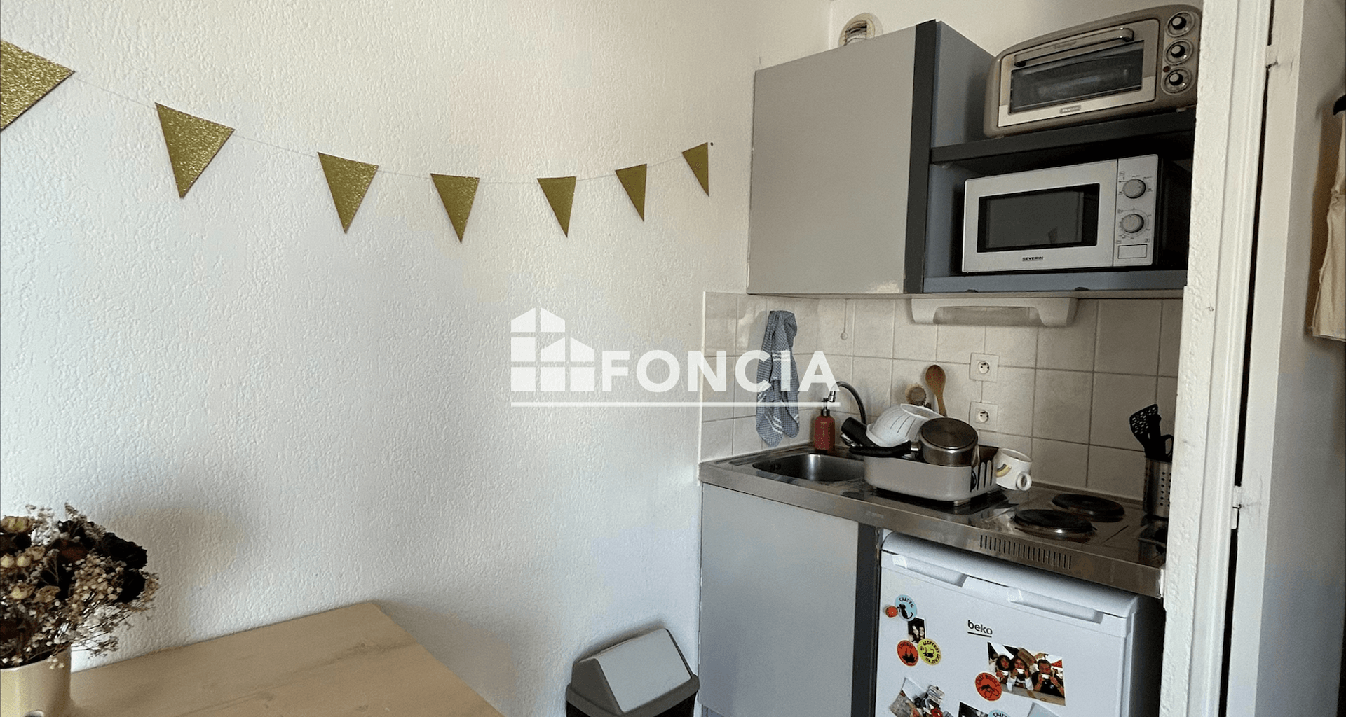 Appartement meublé 2 pièces (27 m²) à louer - Saint-étienne (42000)