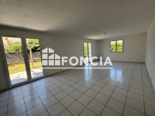 Maison 5 pièces (104.78 m²) à louer - La Batie Neuve (05230)