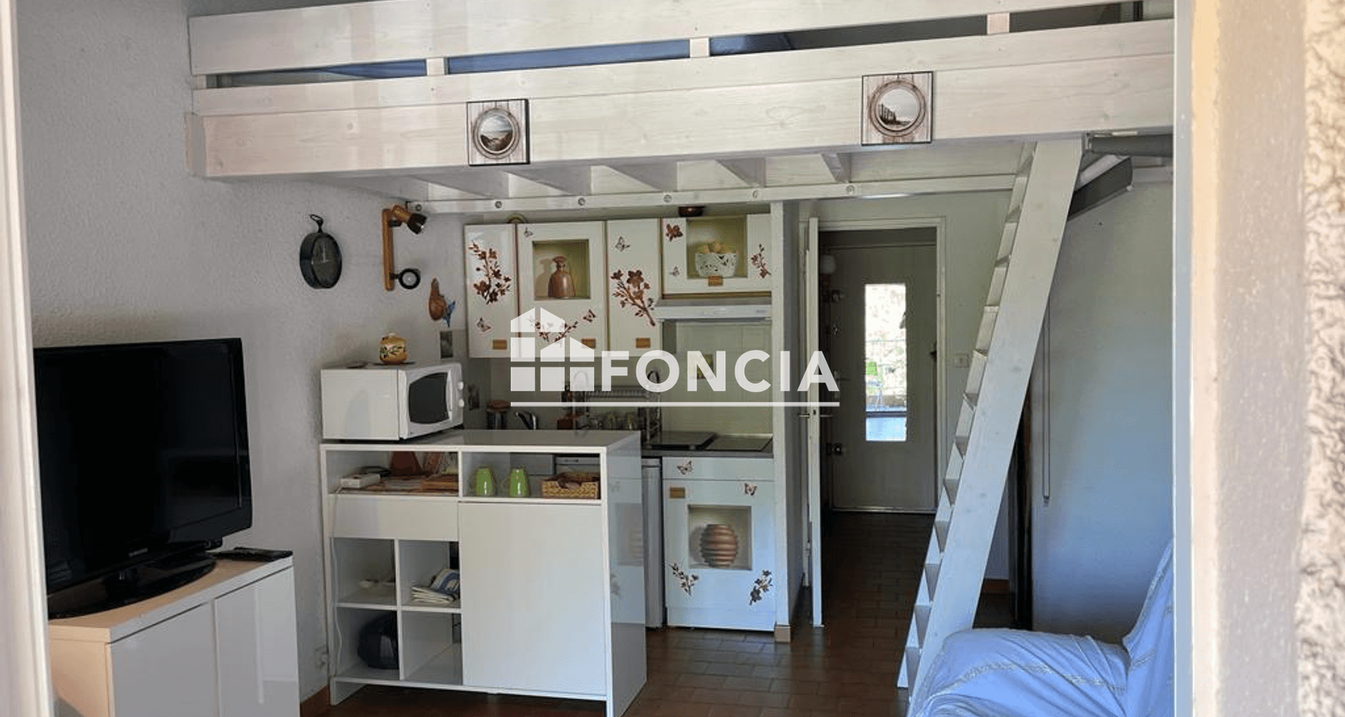 Studio (24.22 m²) à vendre - Saint-cyr-sur-mer (83270)
