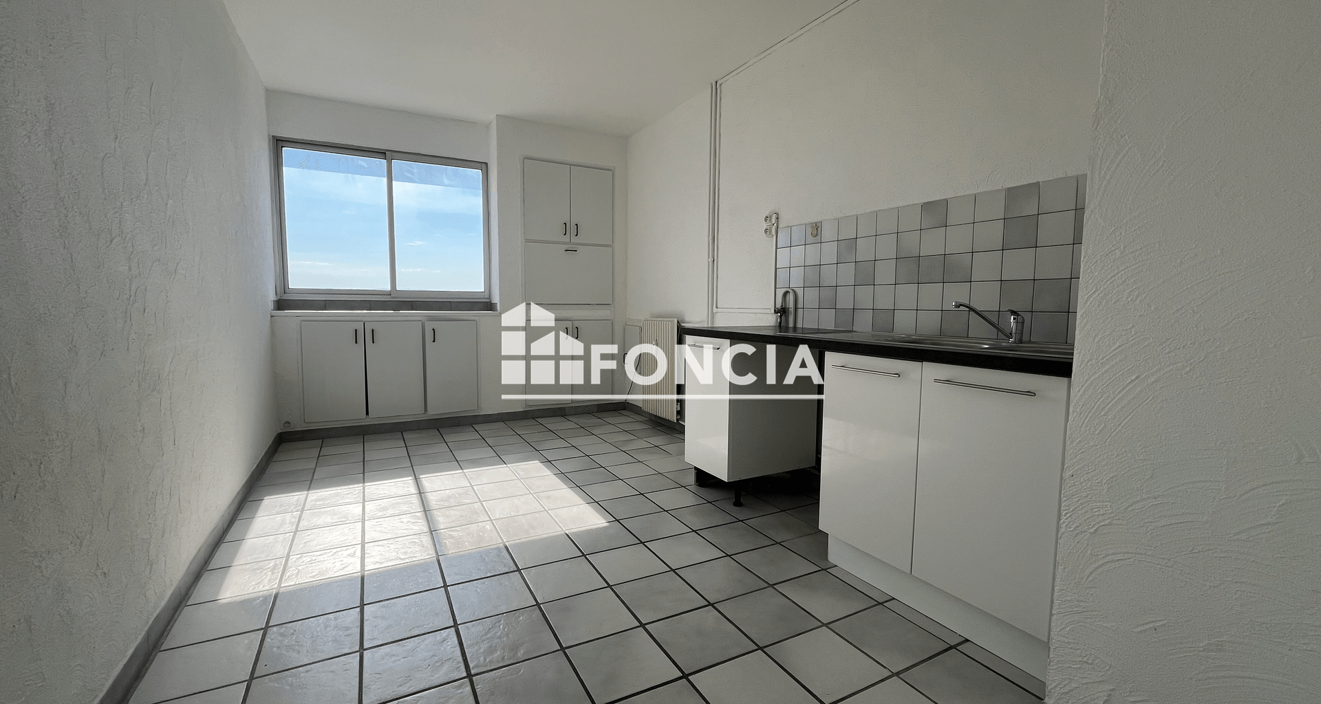 Appartement 3 pièces (69.79 m²) à louer - Villeneuve-lès-avignon (30400)