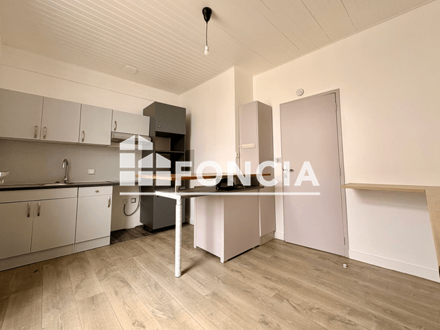 Maison 3 pièces (72.4 m²) à louer - La Rochelle (17000)