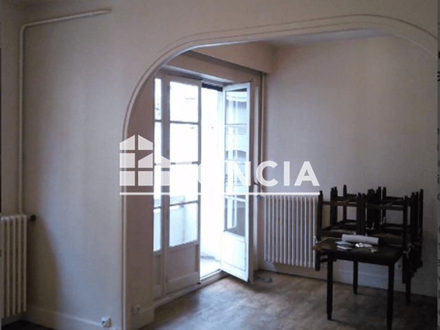 Appartement 5 pièces (112.3 m²) à louer - Grenoble (38000)