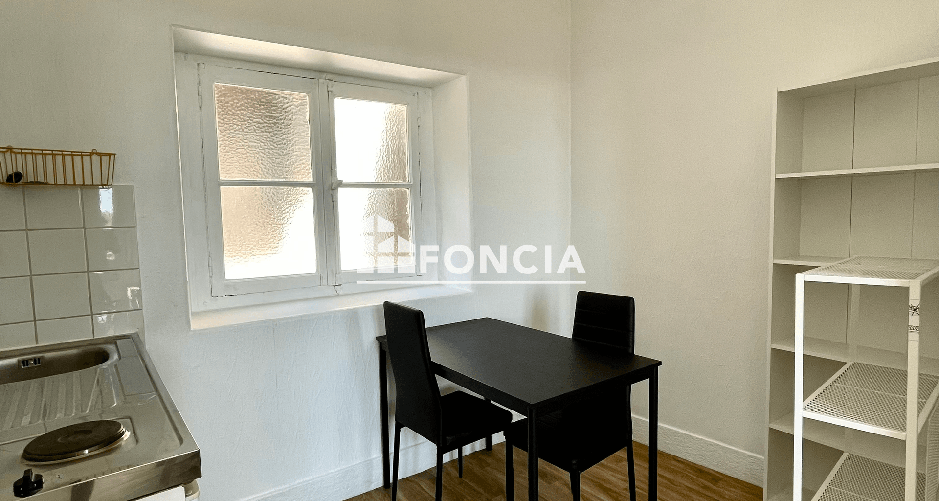 Studio meublé (30 m²) à louer - Saint-étienne (42000)