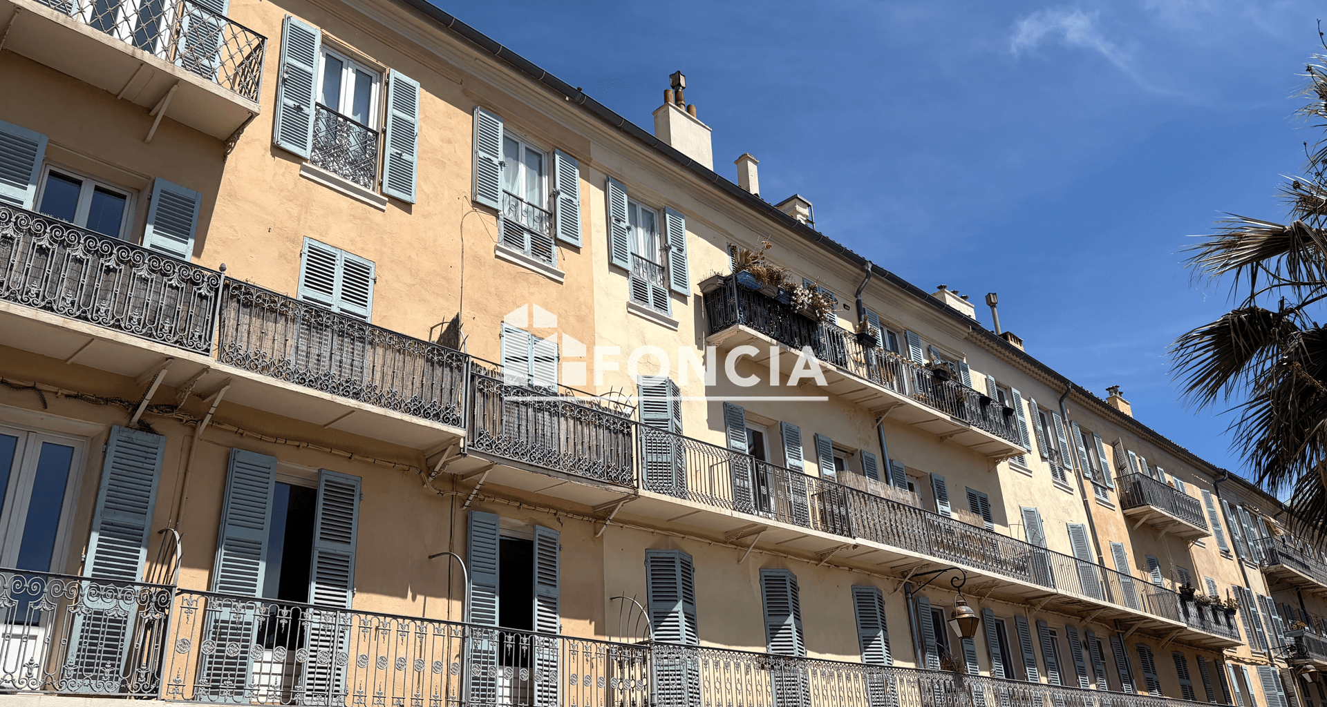 Studio (30 m²) à vendre - Hyères (83400)