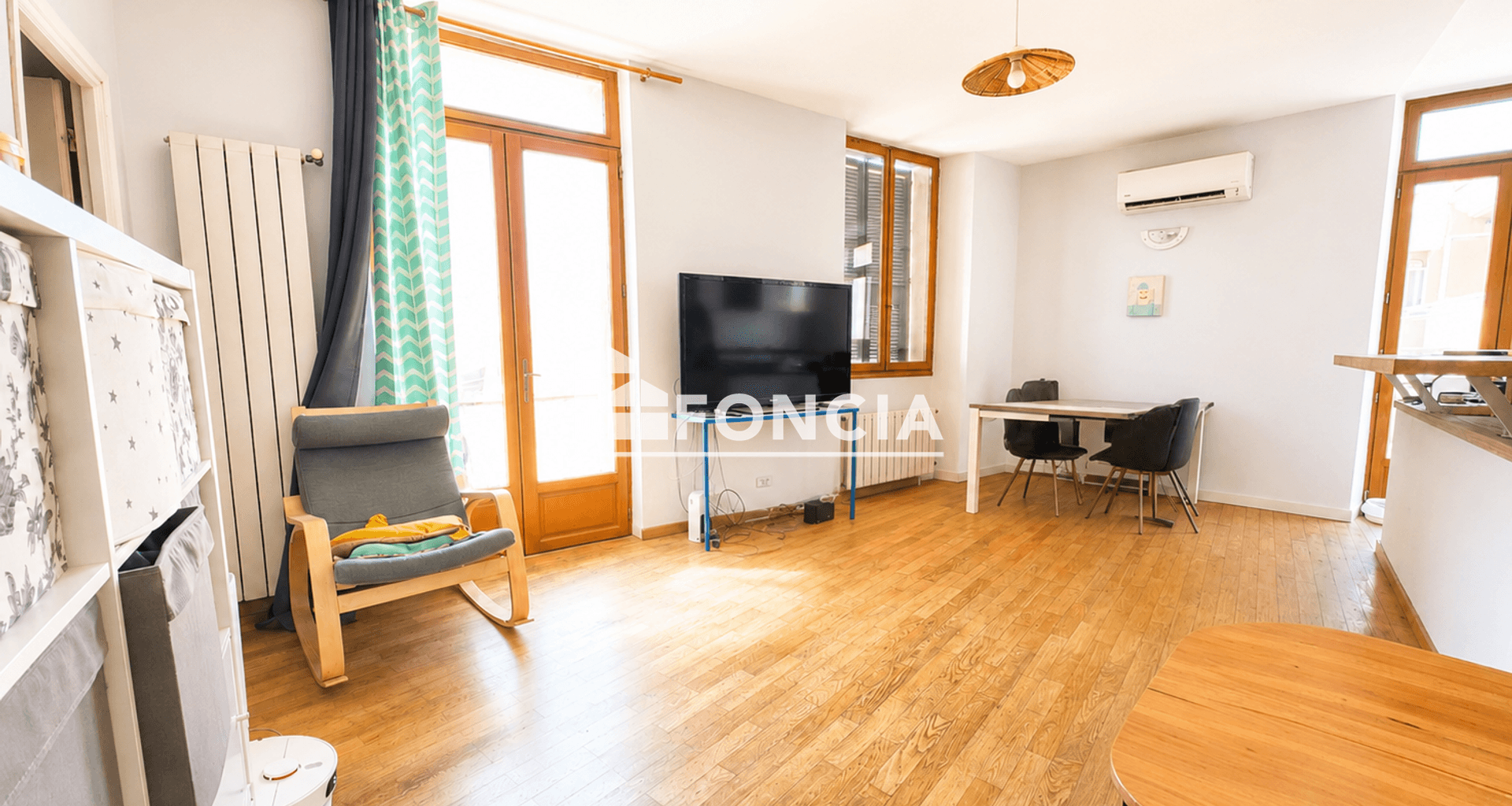 Appartement 2 pièces (50 m²) à vendre - Grasse (06130)