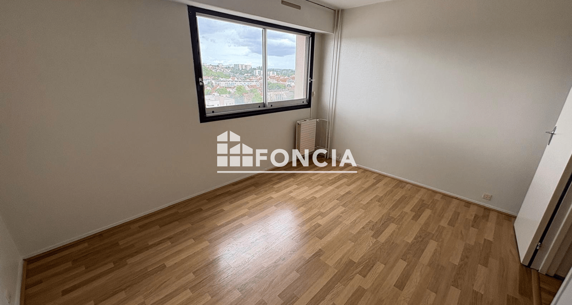 Appartement 2 pièces (52.83 m²) à louer - Viry-châtillon (91170)