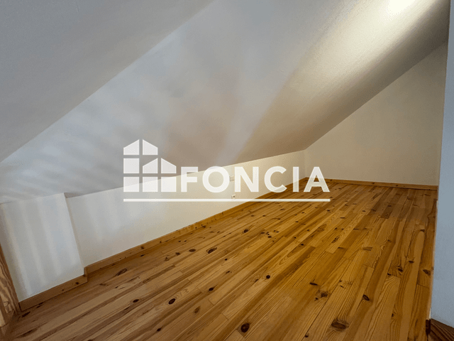 Appartement 3 pièces (103.4 m²) à louer - Thonon-les-bains (74200)