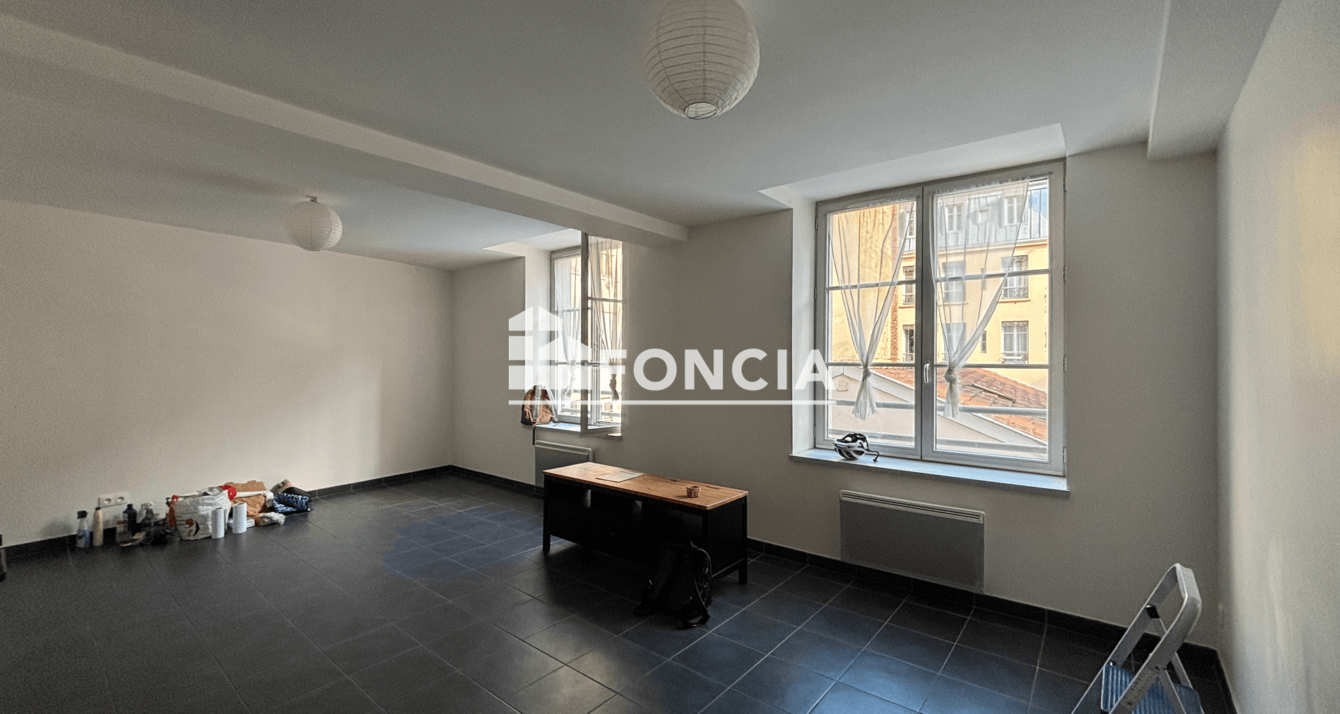 Appartement 2 pièces (51.74 m²) à louer - Lyon 1ᵉʳ (69001)