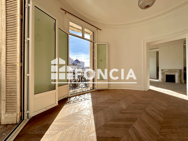 Appartement 5 pièces (136.95 m²) à louer - Montpellier (34000)