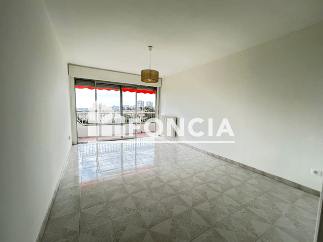 Appartement 4 pièces (71.36 m²) à louer - Antibes (06600)