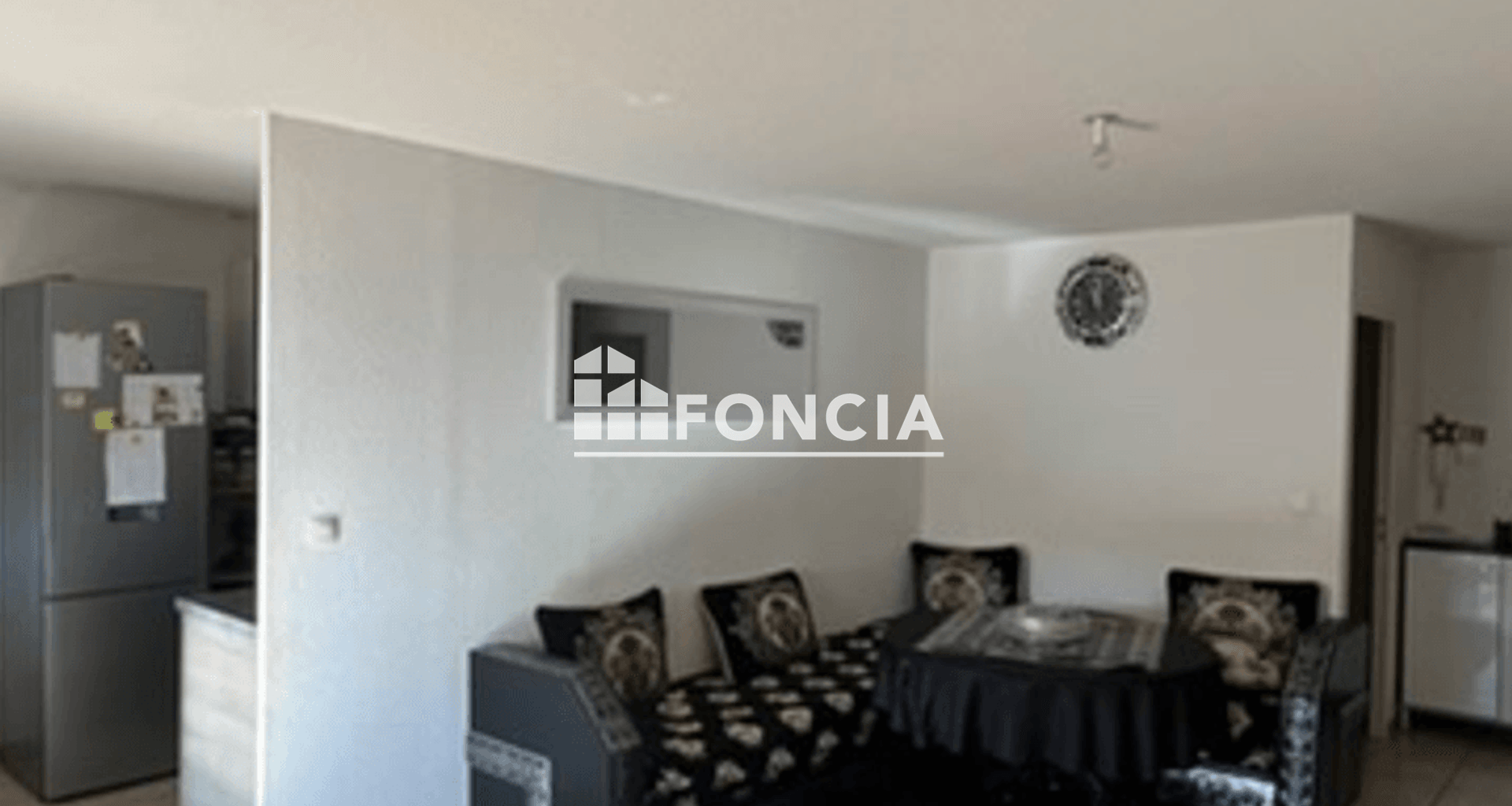 Appartement 4 pièces (84 m²) à vendre - Carpentras (84200)