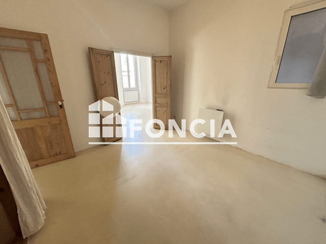 Appartement 2 pièces (63 m²) à louer - Marseille 3ᵉ (13003)