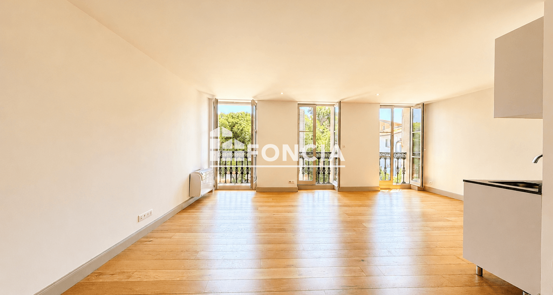 Appartement 2 pièces (46.85 m²) à vendre - Antibes (06600)