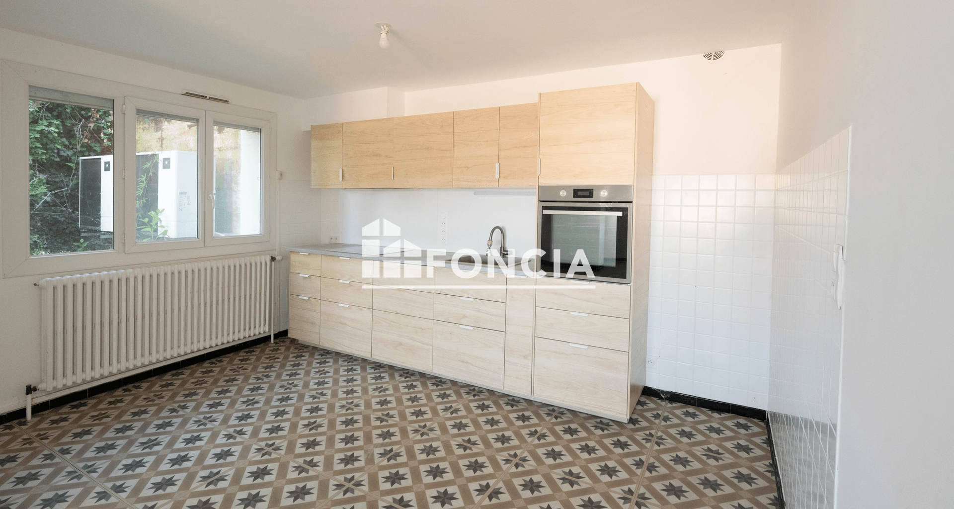 Appartement 5 pièces (125.4 m²) à vendre - Tournon-sur-rhône (07300)