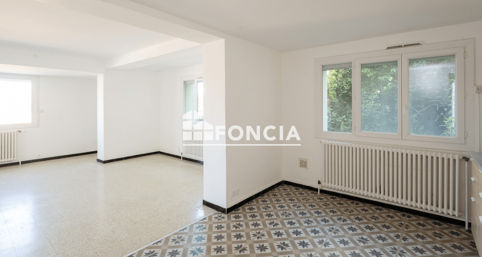 Appartement 5 pièces (125.4 m²) à vendre - Tournon-sur-rhône (07300)