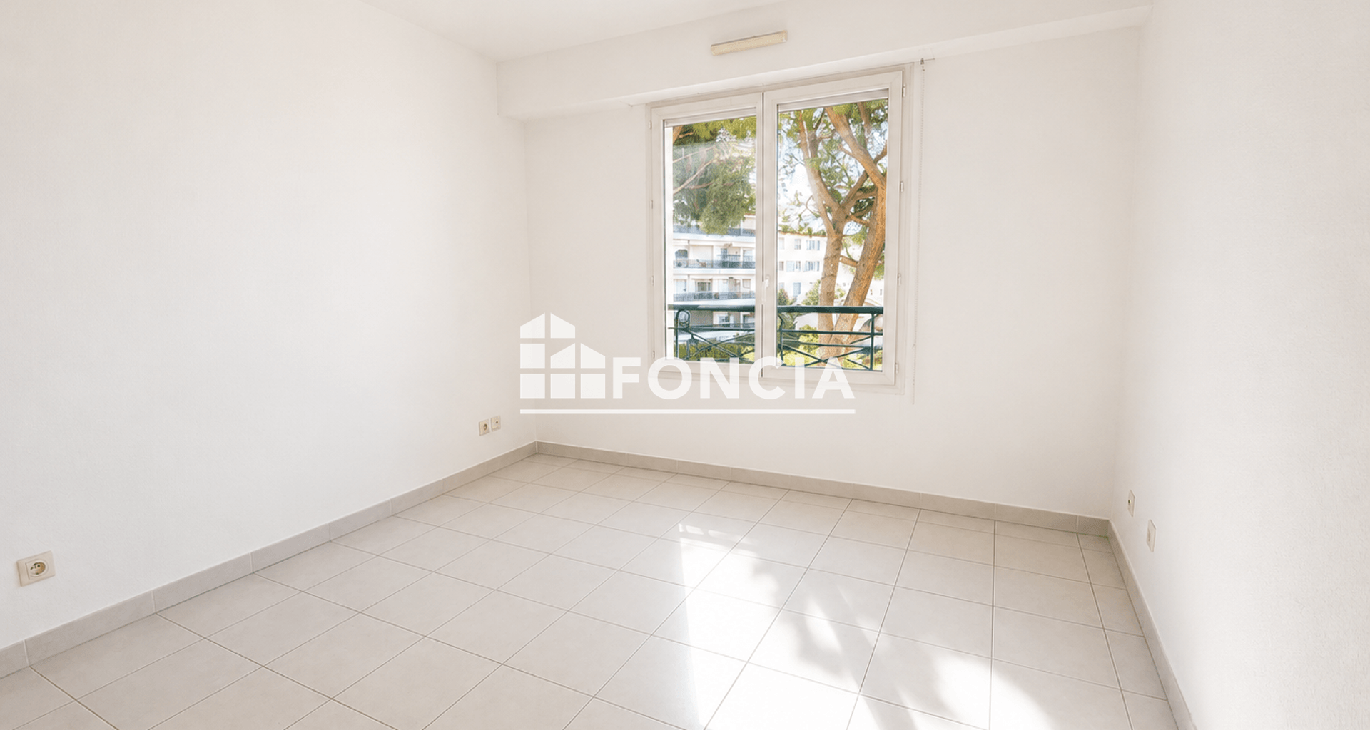 Appartement 4 pièces (89.58 m²) à vendre - Antibes (06160)