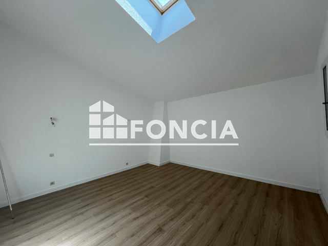 Appartement 3 pièces (106.13 m²) à louer - Serignan (34410)