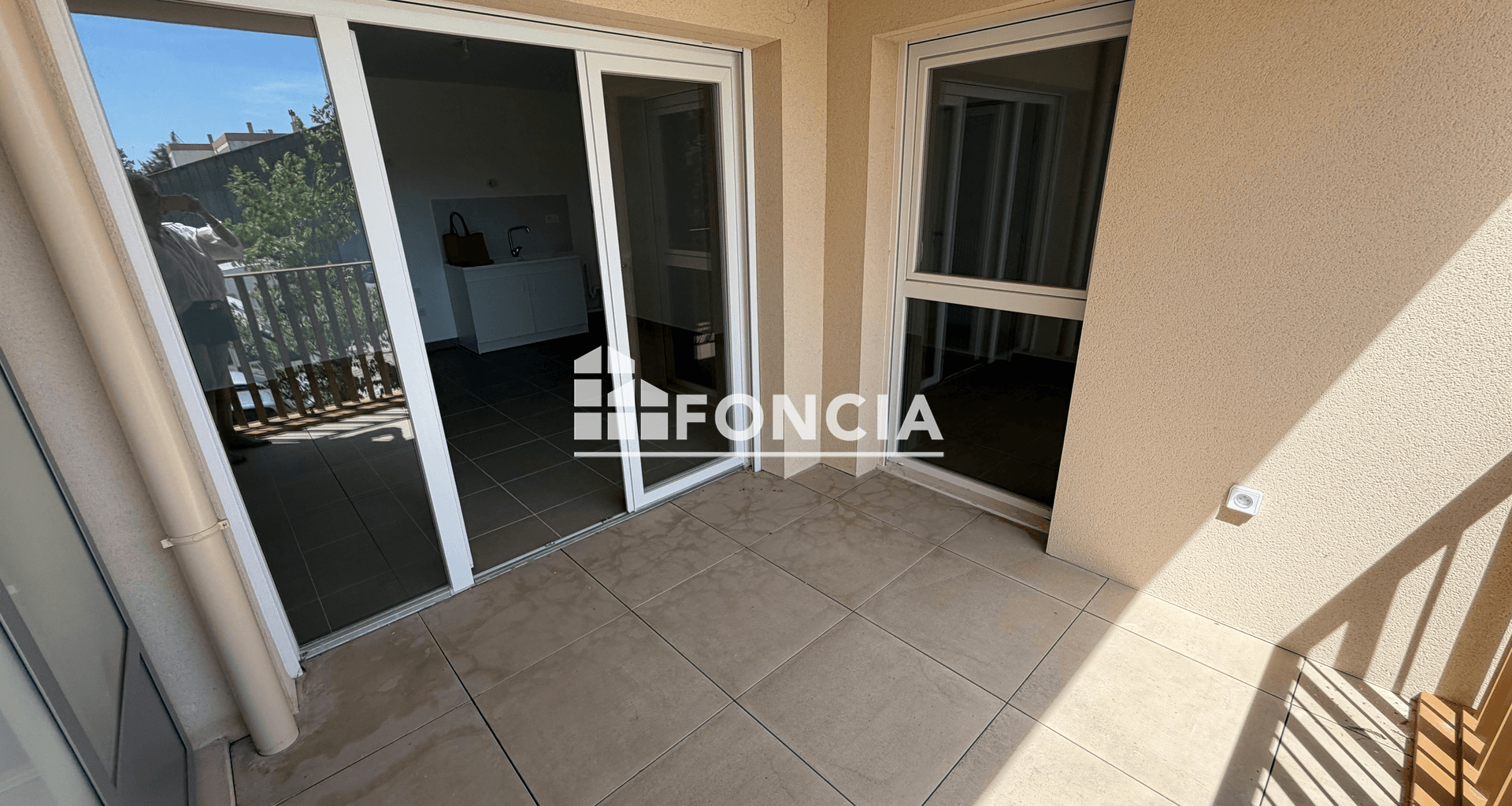 Appartement 2 pièces (48.98 m²) à louer - Arles (13200)