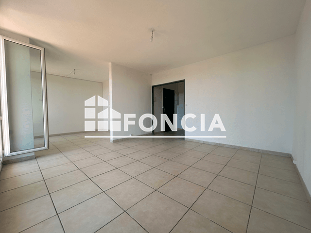 Appartement 4 pièces (73.61 m²) à louer - Marignane (13700)