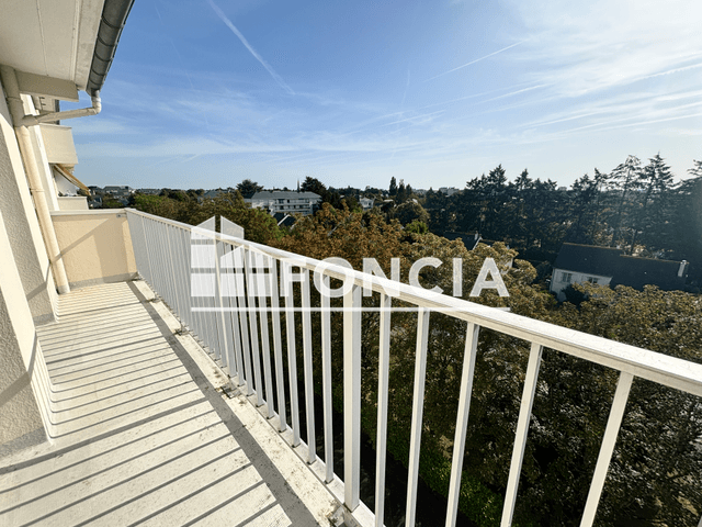 Appartement 4 pièces (105 m²) à louer - Saint Cyr Sur Loire (37540)
