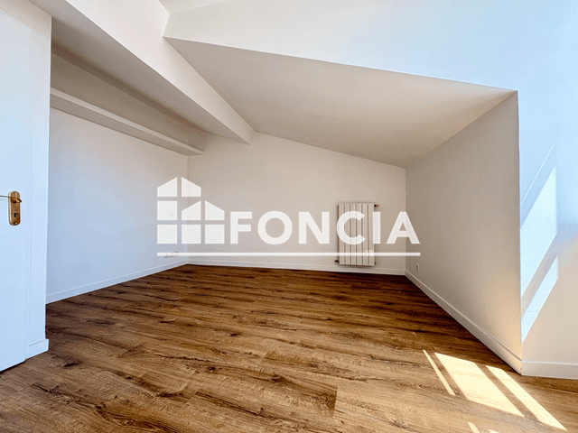 Appartement 2 pièces (47.38 m²) à louer - La Rochelle (17000)