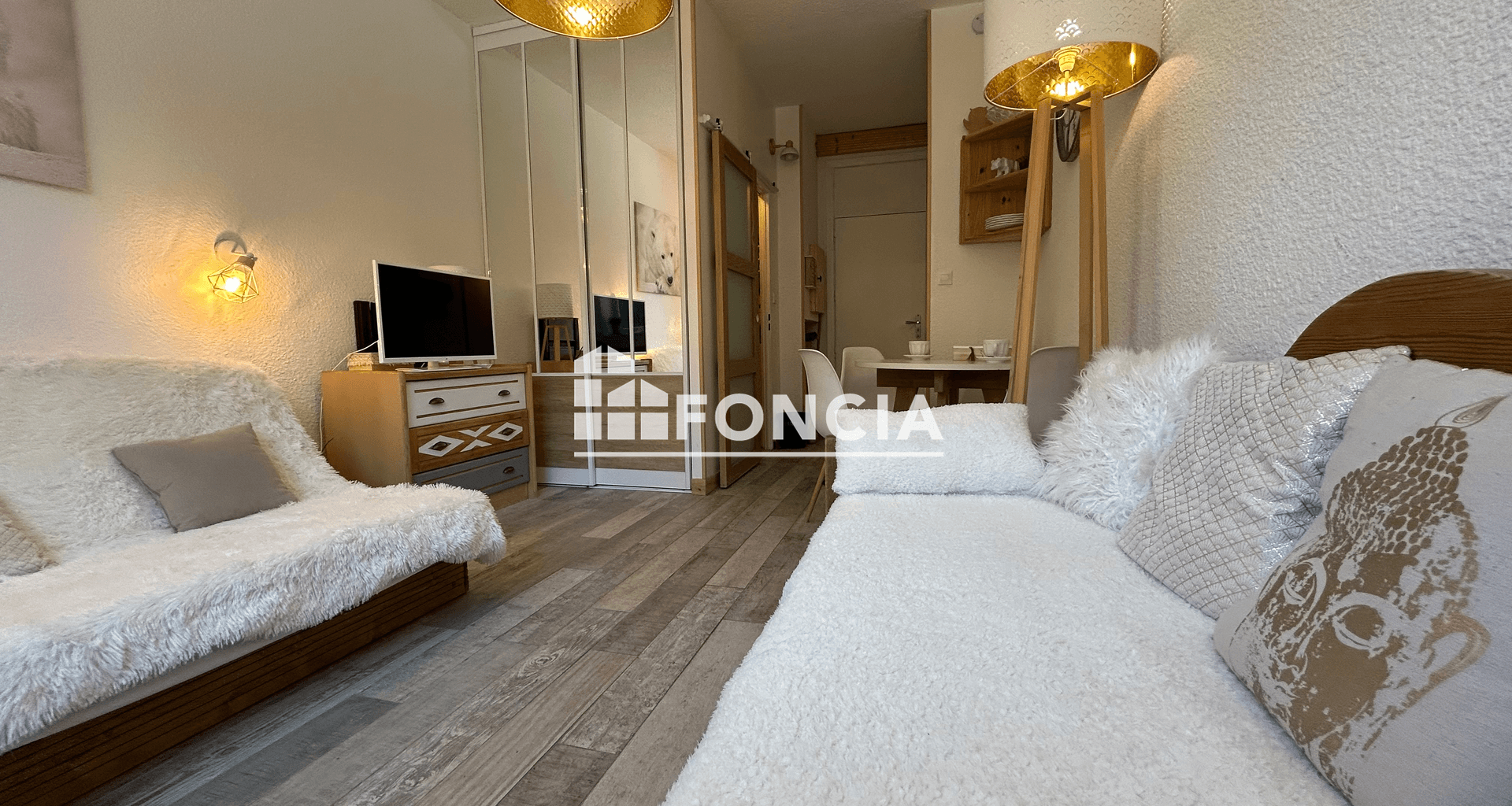 Studio (20 m²) à vendre - La Salle-les-alpes (05240)