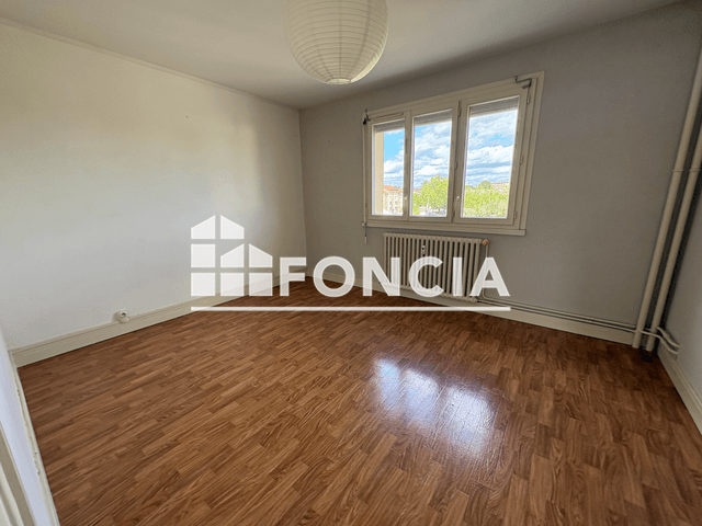 Appartement 3 pièces (70.85 m²) à louer - Bourg En Bresse (01000)