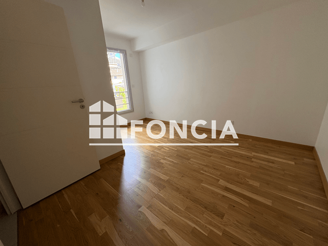 Appartement 3 pièces (67.8 m²) à louer - Bourg En Bresse (01000)