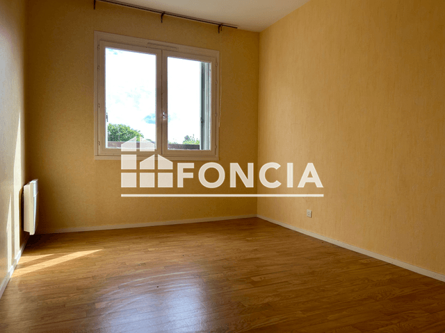 Appartement 3 pièces (70.82 m²) à louer - Ouzouer Sur Loire (45570)