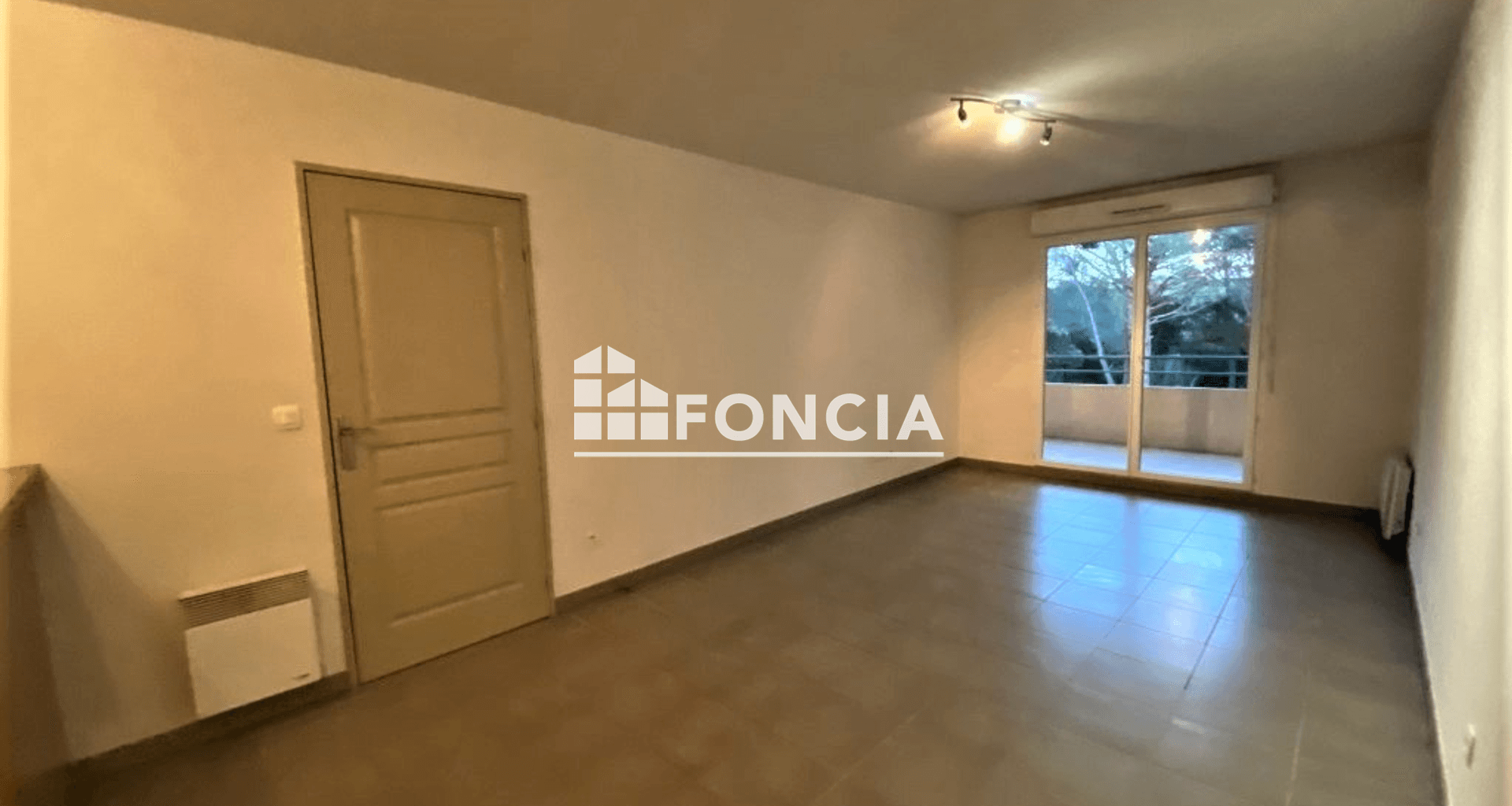 Appartement 2 pièces (42.95 m²) à vendre - Roquebrune-sur-argens (83520)