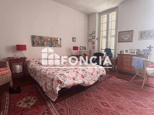 Appartement 5 pièces (167.05 m²) à louer - Toulon (83000)